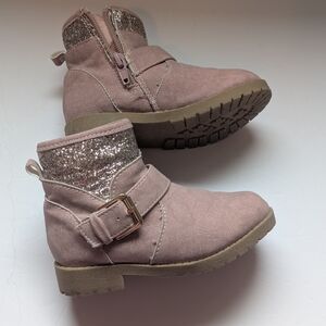 Stylish Pink Glitter Kids Boots